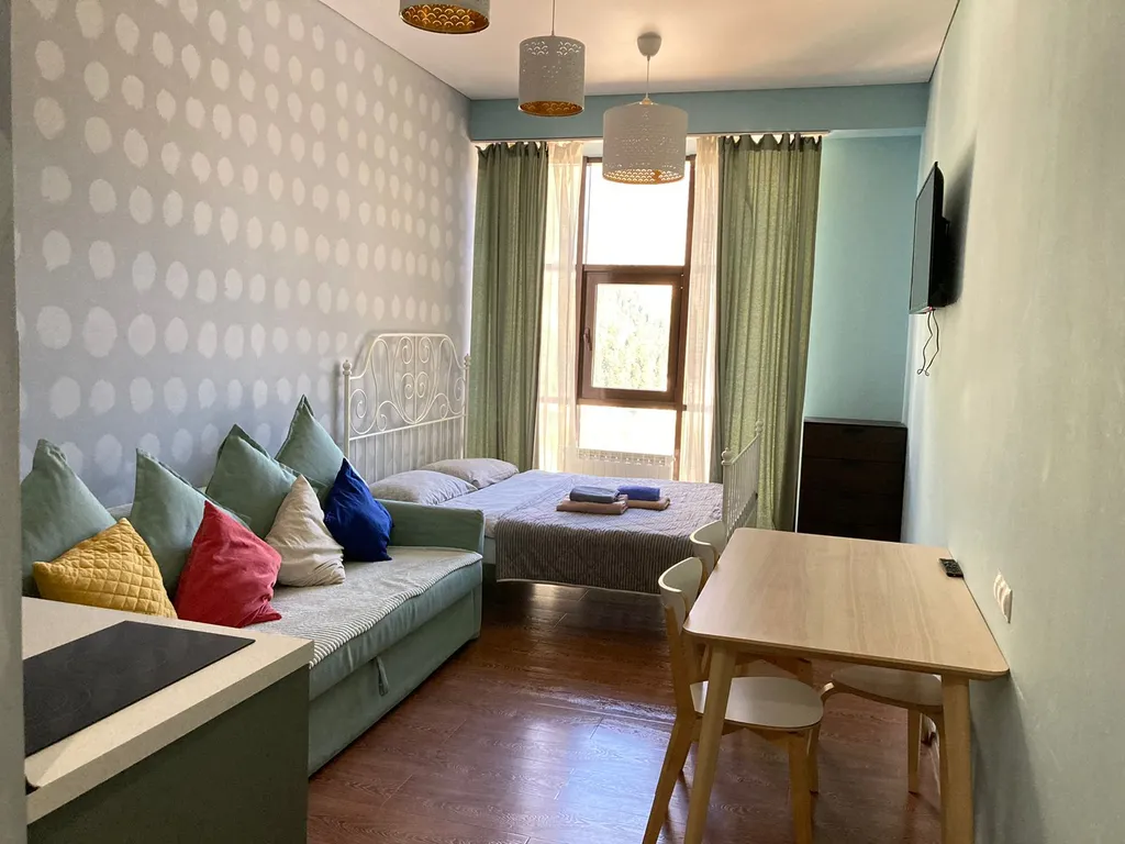 Квартира Уютная студия, в центре Домбая, в двух минутах от канатной дороги — аренда посуточно в Домбай