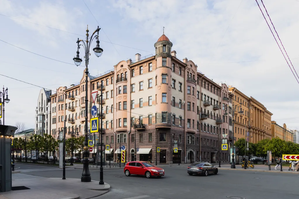 Квартира с двумя спальнями в доме-памятнике архитектуры