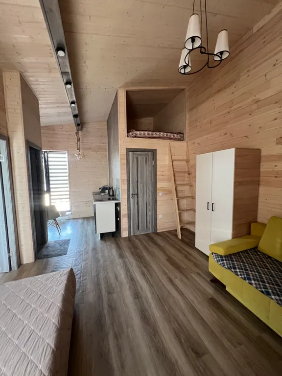 Большая евродвушка с видом на море