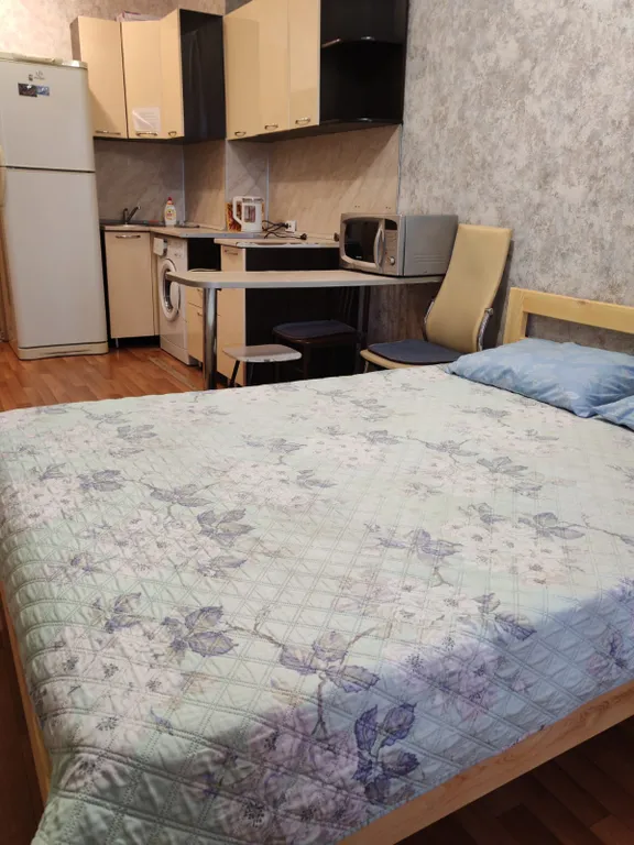 Студия с видом на озеро