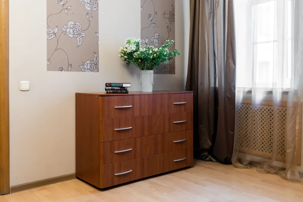 Рядом Невский, торговые центры, метро