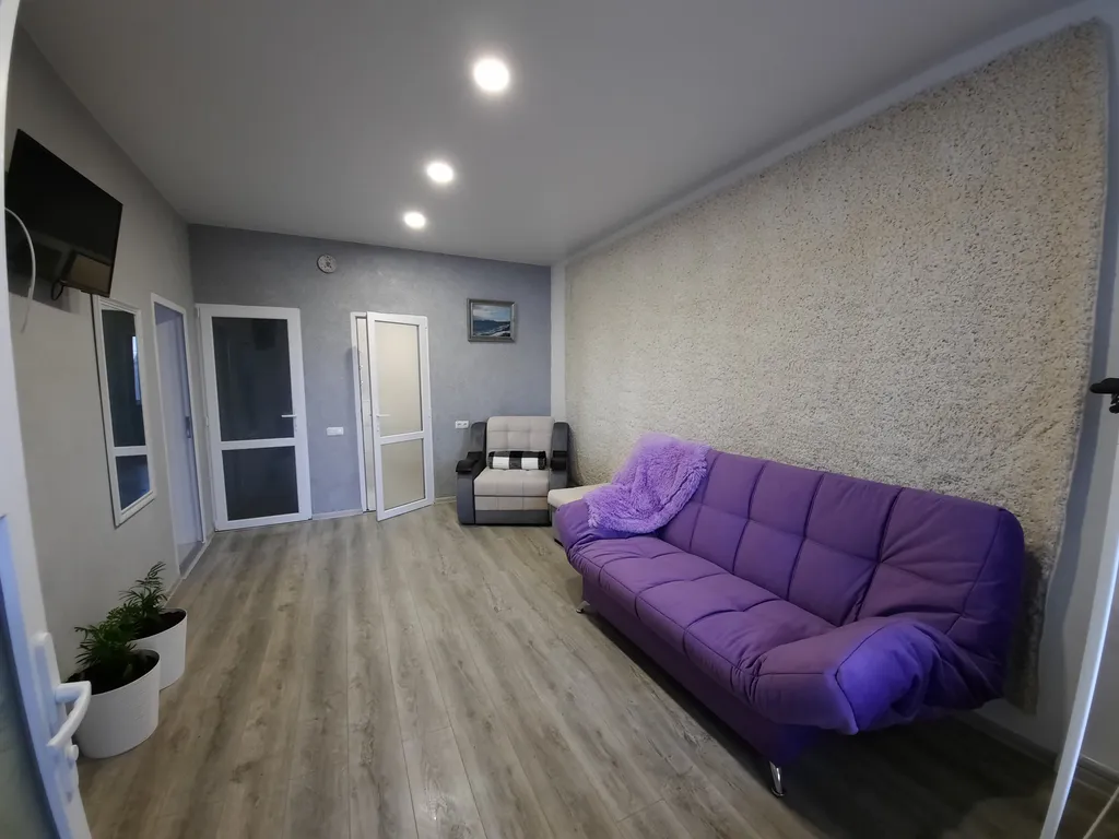 Квартира Апартаменты с видом на море — аренда посуточно в Орджоникидзе