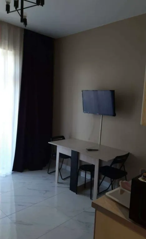 Апартамент с видом на море, первая береговая линия, во дворе бассейн