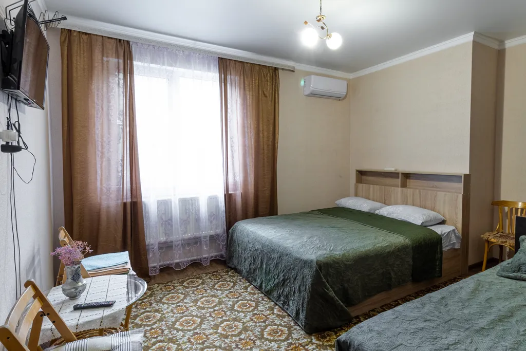 Коттедж Дом с 2 спальнями и уютной беседкой — Пятигорск