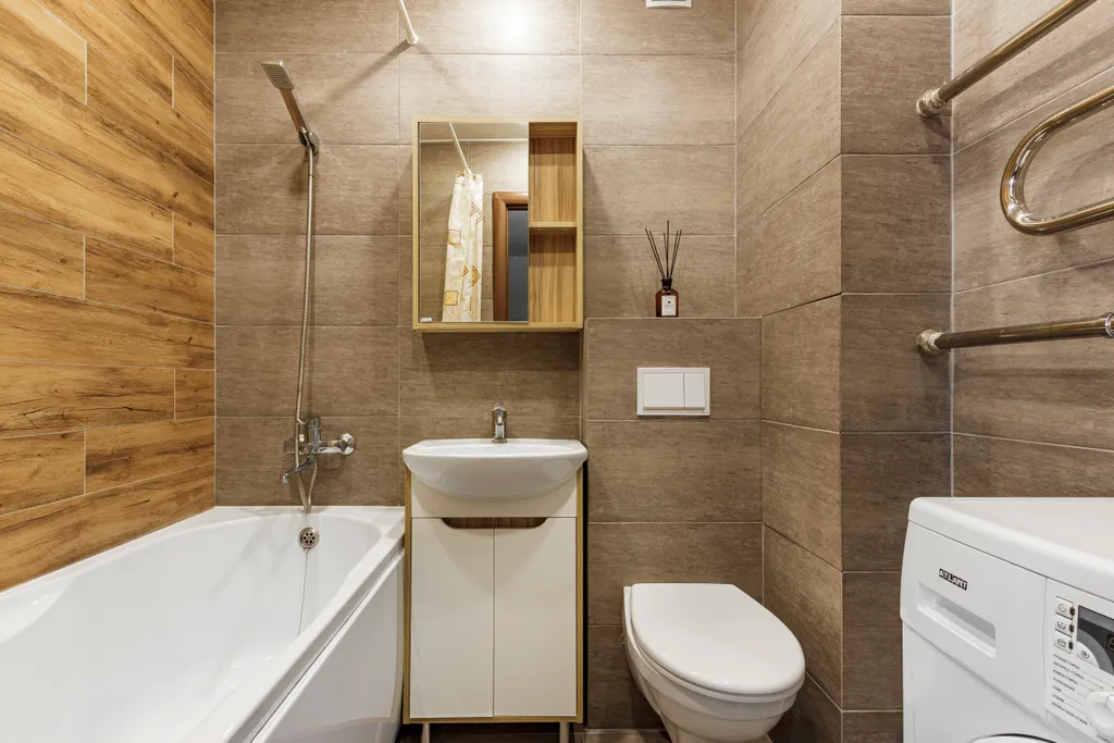 У Спасо-Преображенского