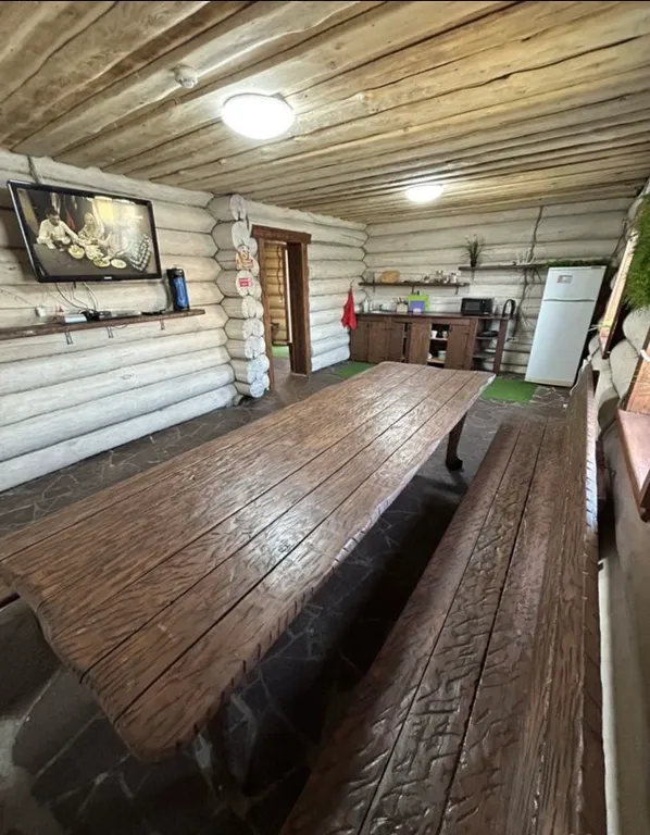 Новый рубленный дом в центре Ижевска, с баней и бассейном