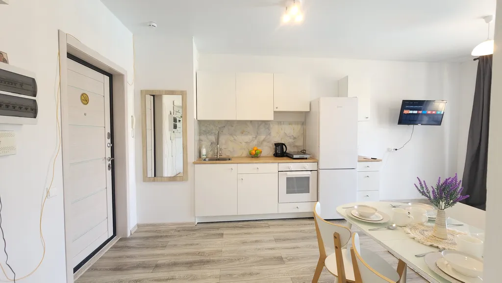 Уютная евротрешка с двумя балконами