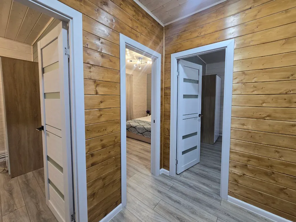 Коттедж Дом у реки в 1 минуте от пляжа — Шишкино