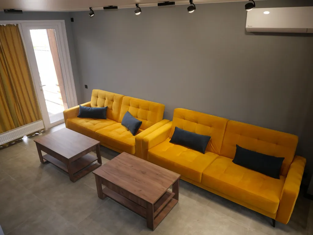 Лучший дом Burn House в городе