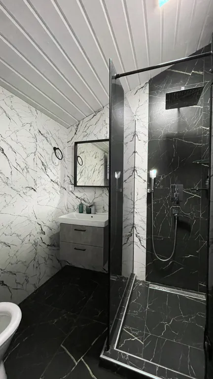 Котедж у моря