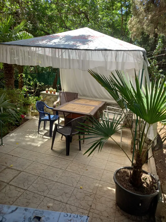 Квартира Квартира Уютный дом с парковкой в 5 минутах к морю — Кацивели