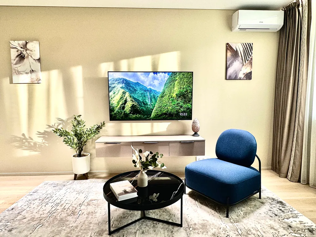 Квартира Квартира Люкс с 2 балконами и дизайнерским ремонтом — Москва