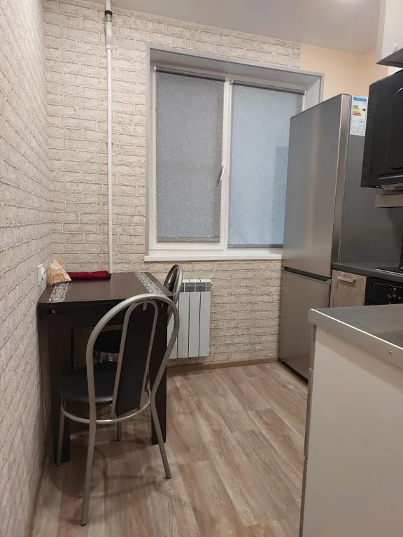 Квартира 2-комнатная Квартира — Волхов