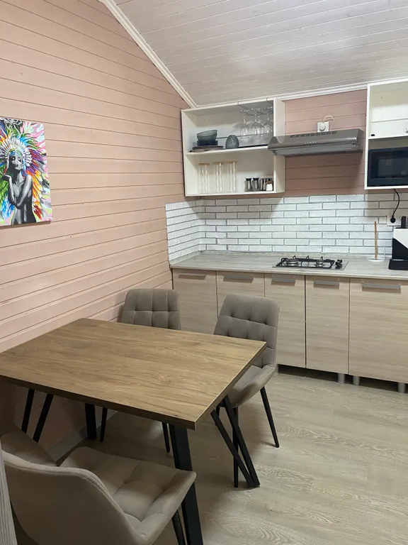 4-комнатный Дом