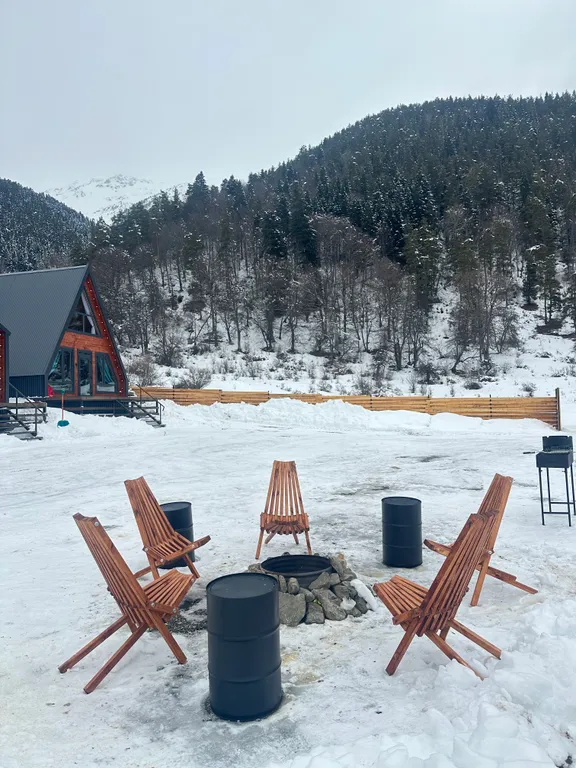 Коттедж Коттедж А-фрейм в живописном месте — Архыз