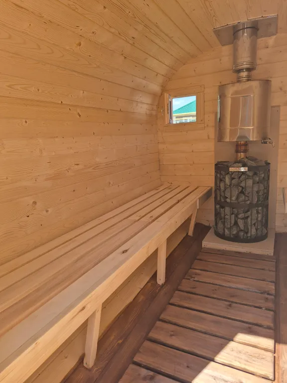 Уютный домик с баней у реки