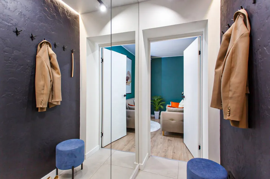 Двухкомнатная квартира на набережной в центре Великого Новгорода