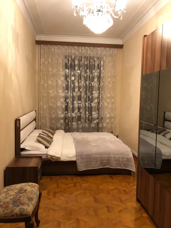 Роскошная квартира в центре у бульвара напротив InterContinental Hotel