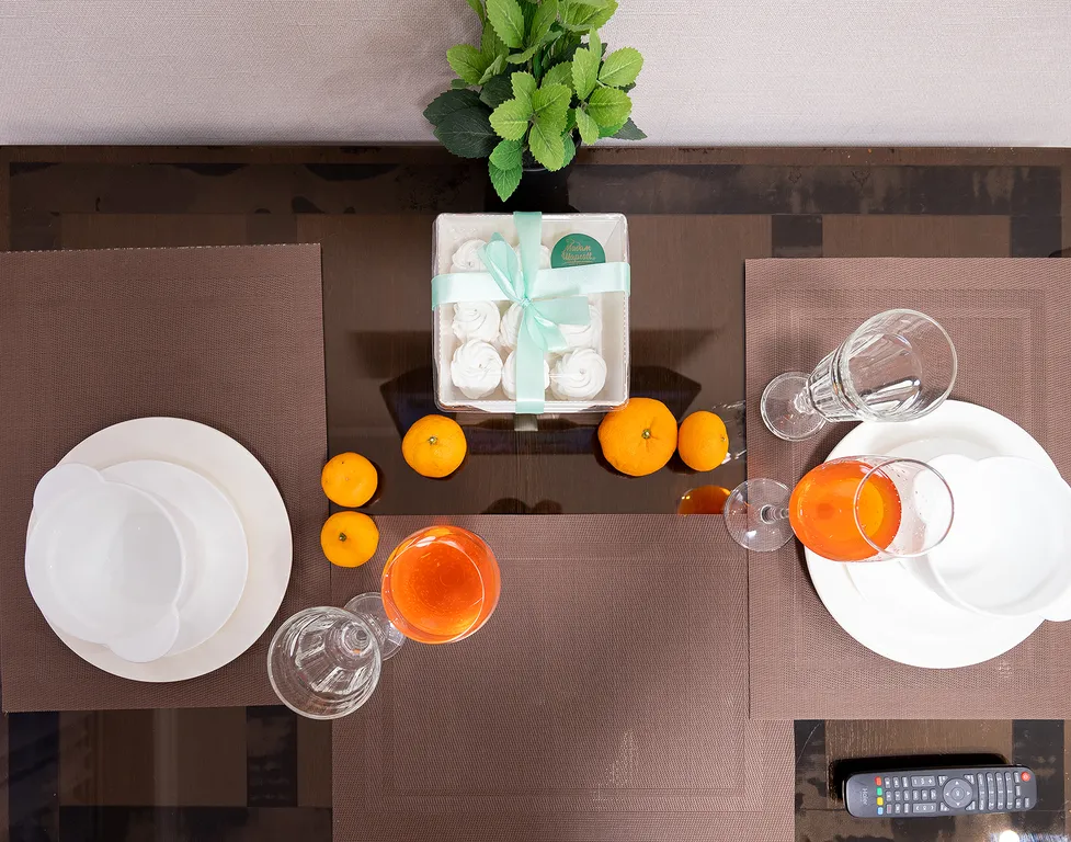 Квартира с отдельной спальней рядом с Казино и Ред Ареной 02