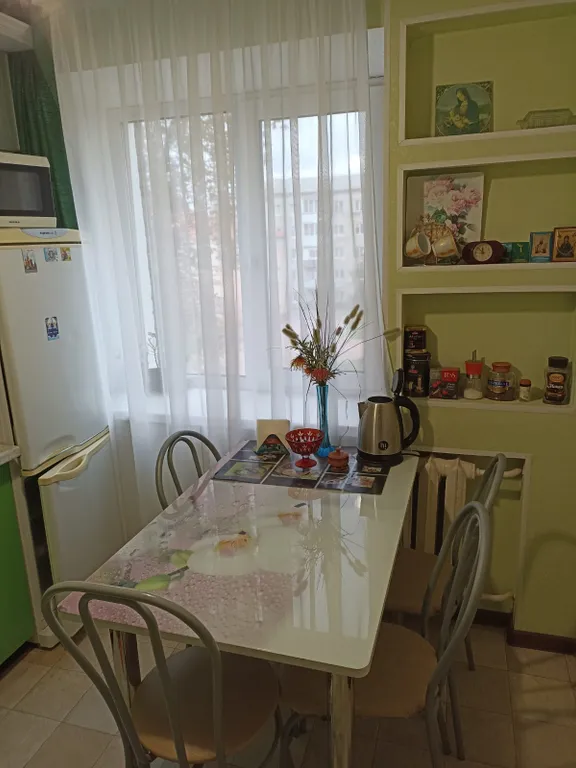 У Лопатинского сада, центр