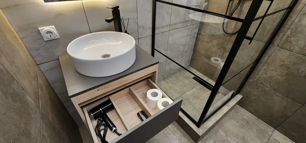 Дизайнерская квартира с видом на Волгу