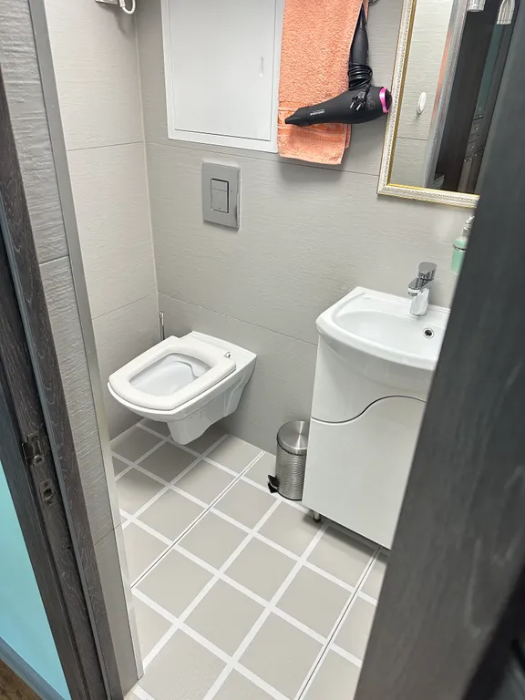 Деревенский снаружи, уютный и современный внутри