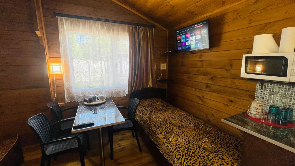 Коттедж Уютные домики — Севастополь