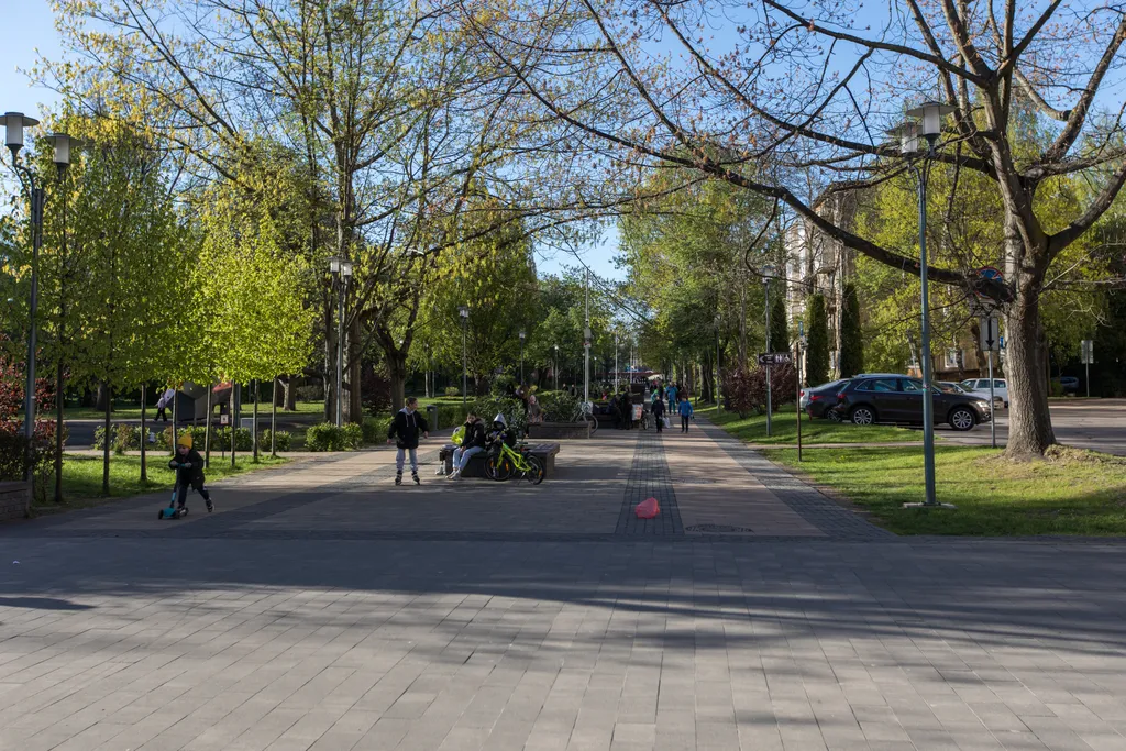 Квартира Квартира Двушка с парковкой в центре города с выходом на Танковую аллею — Калининград
