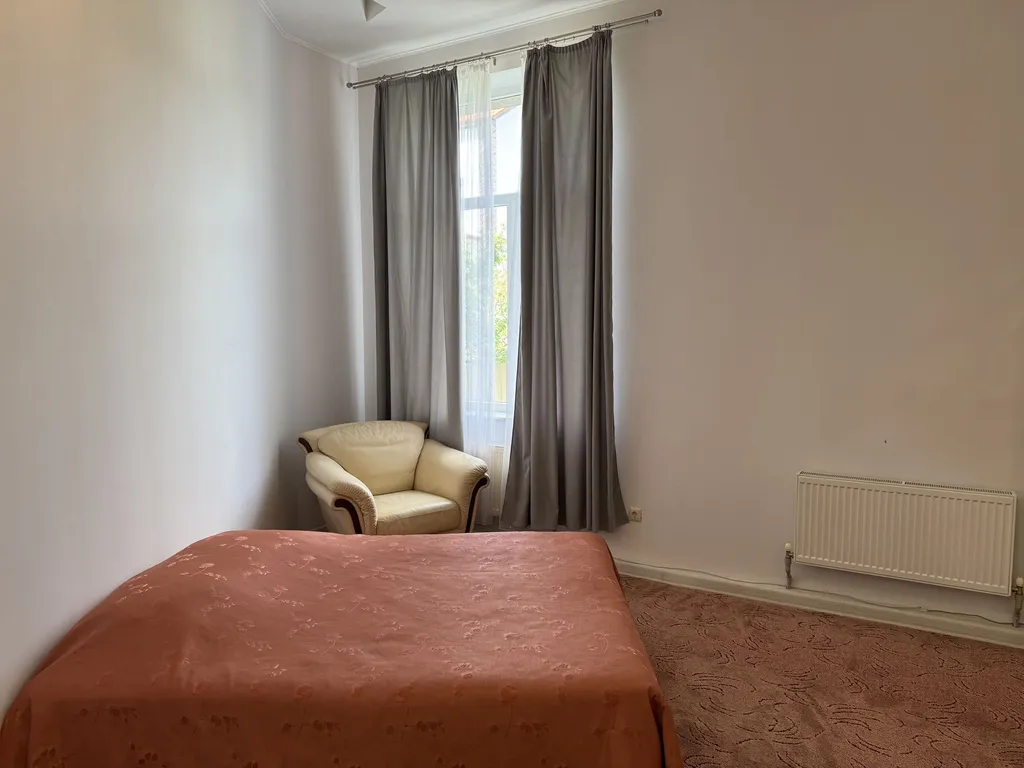 1-й этаж под ключ в центре - 15 мин до центрального пляжа