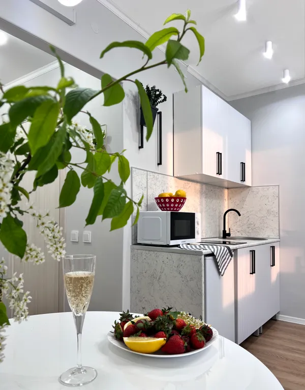 Студия с прекрасным видом из окна