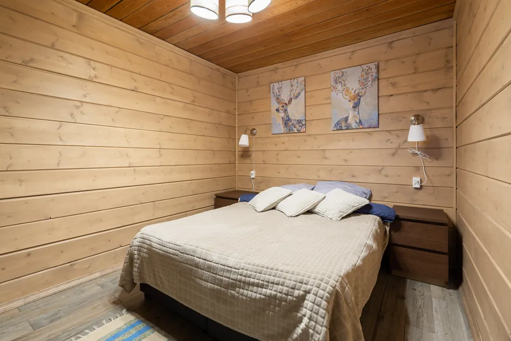 Коттедж Коттедж в сосновом лесу — Лебяжье