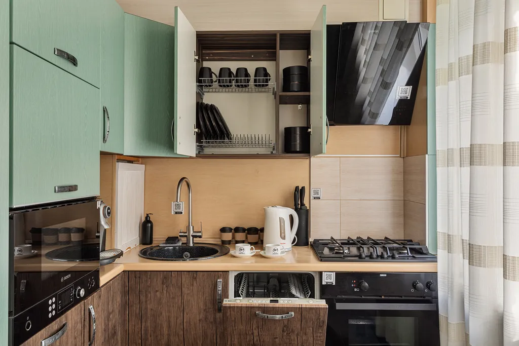 J&N Apartments Двухкомнатные апартаменты с гидромассажной ванной