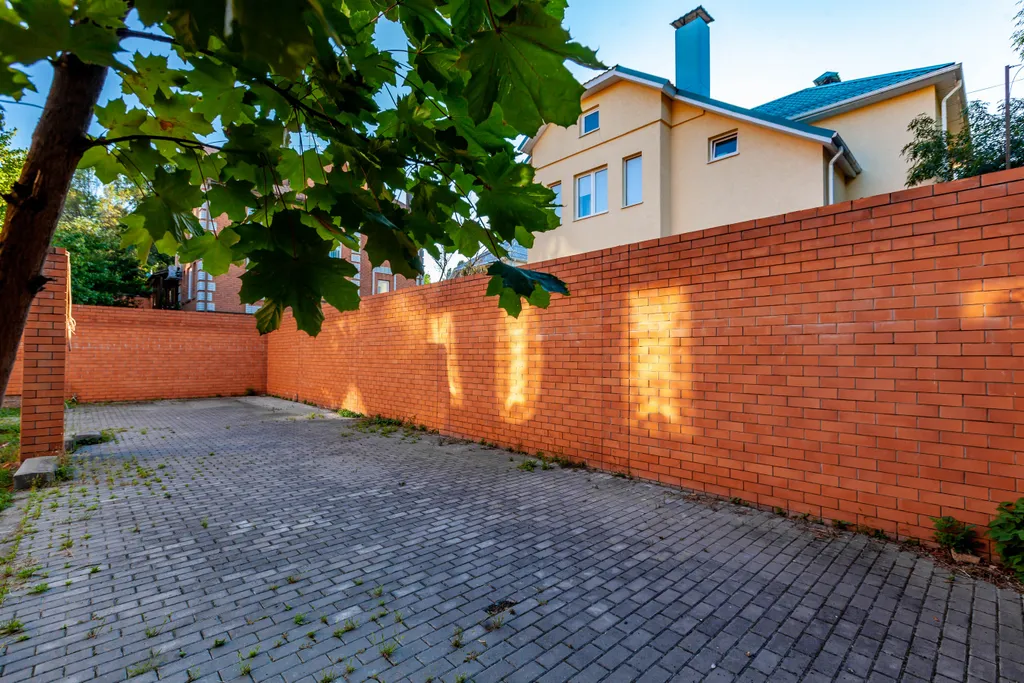 Уютный дом в центре города