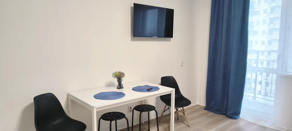 Квартира Квартира Уютная студия у ТЦ Планета и ГМ Лента — Красноярск