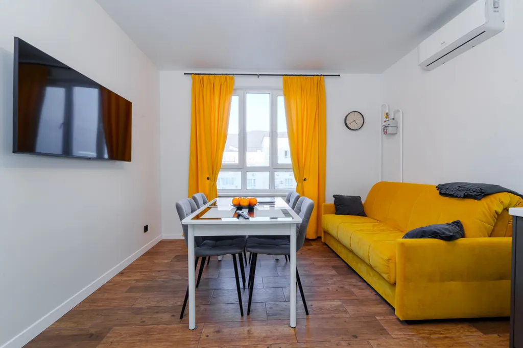 Квартира Квартира Просторная уютная трёхкомнатная в микрорайоне северный, рядом аэропорт — Геленджик