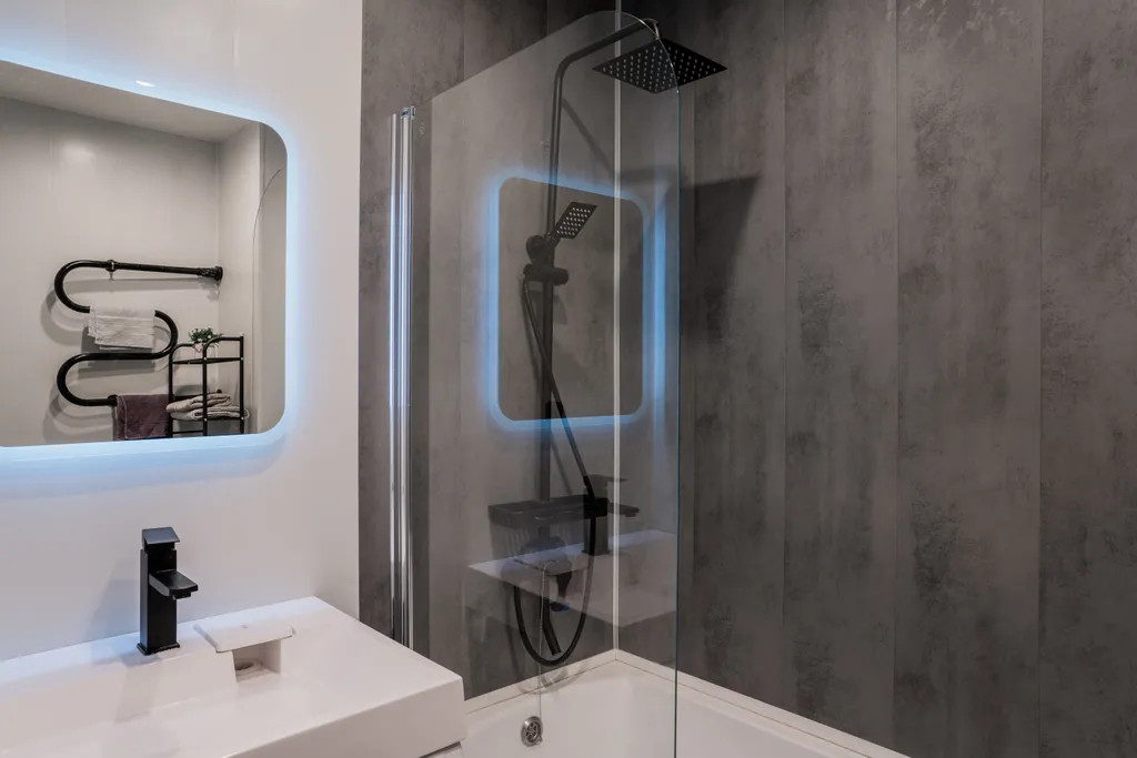 Дизайнерская комфортная студия у Финского залива в окружении леса