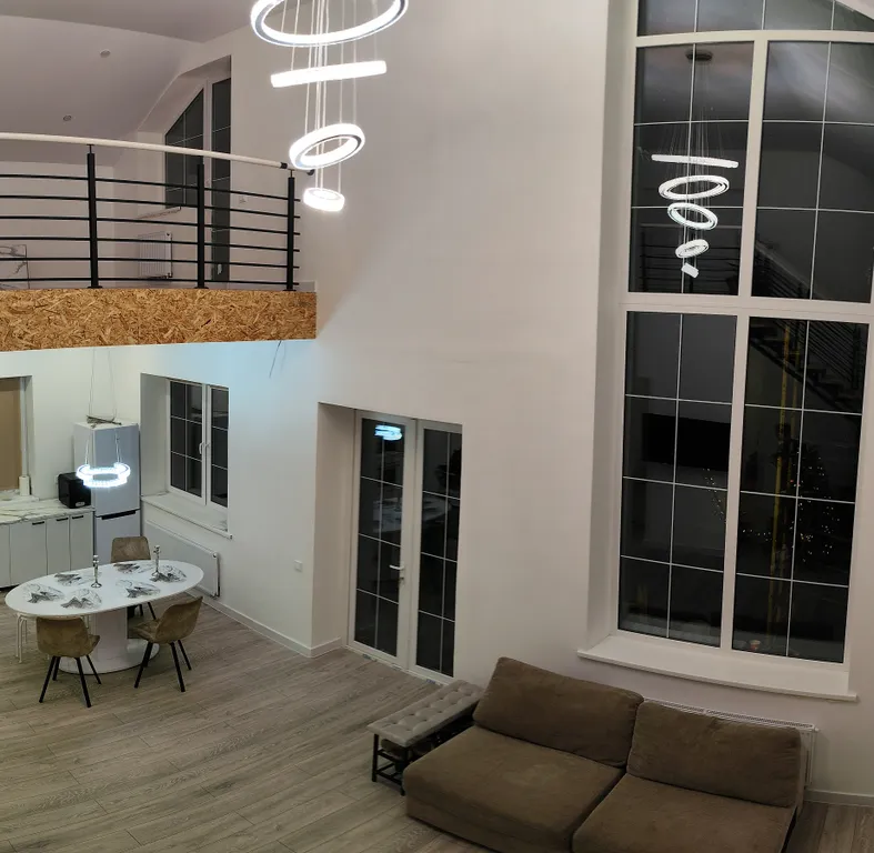 Большой дом с новым ремонтом