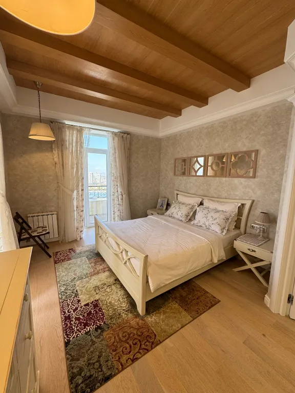 Квартира премиум класса, в центре города с видом на море