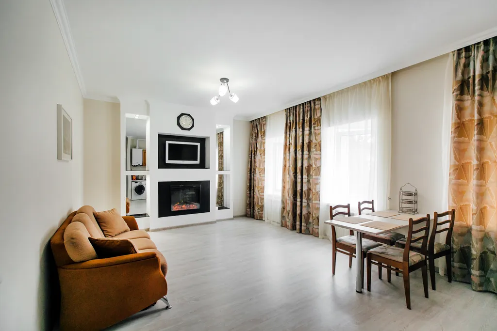 У центральный ворот Кремля