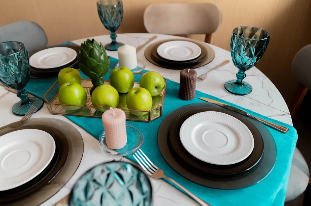 Солнечная семейная двушка в сталинке у Волги, Флотского и храмов