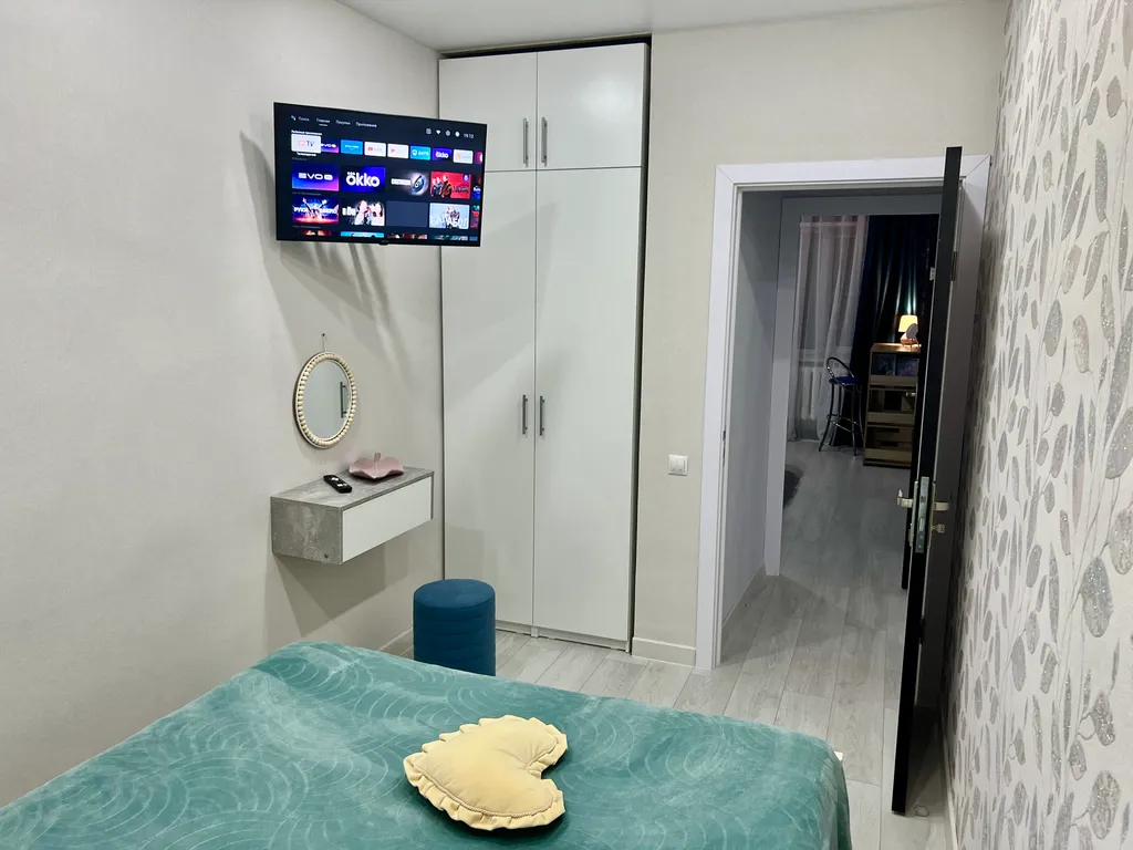 Квартира у набережной