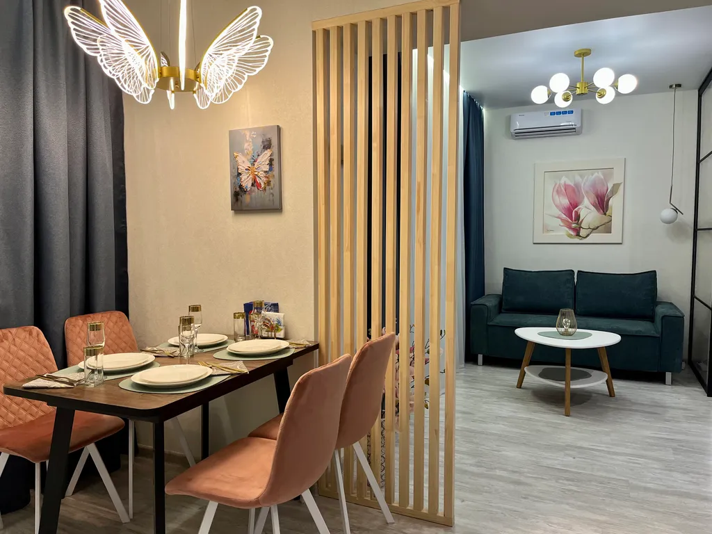 Квартира Улучшеные апартаменты баттерфляй с камином в центре — аренда посуточно в Архангельск