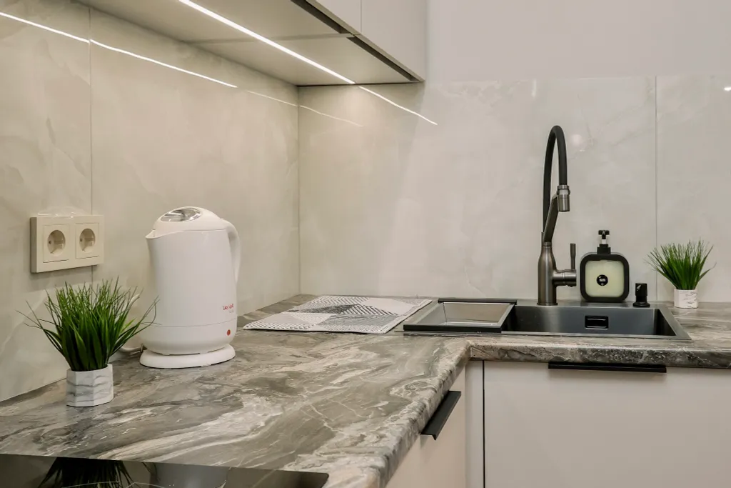 Очаpoвательнaя квaртиpа с пaнopaмным бaлконoм