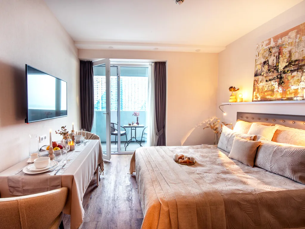 Fountain Vista Luxury Residence in Alliance Palace