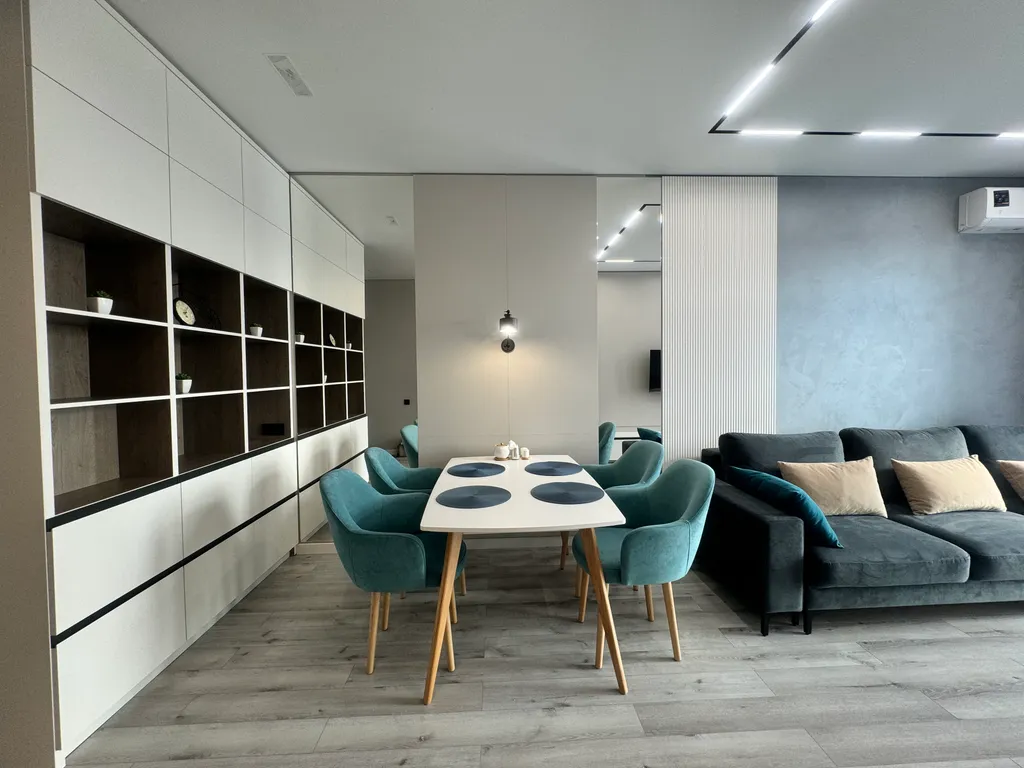 Дизайнерская евродвухкомнатная квартира в ЖК бизнес-класса Аллея Парк