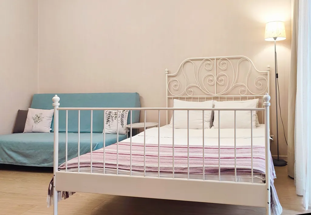 Квартира Квартира Светлая и уютная студия в Арбан Смарт — Красноярск