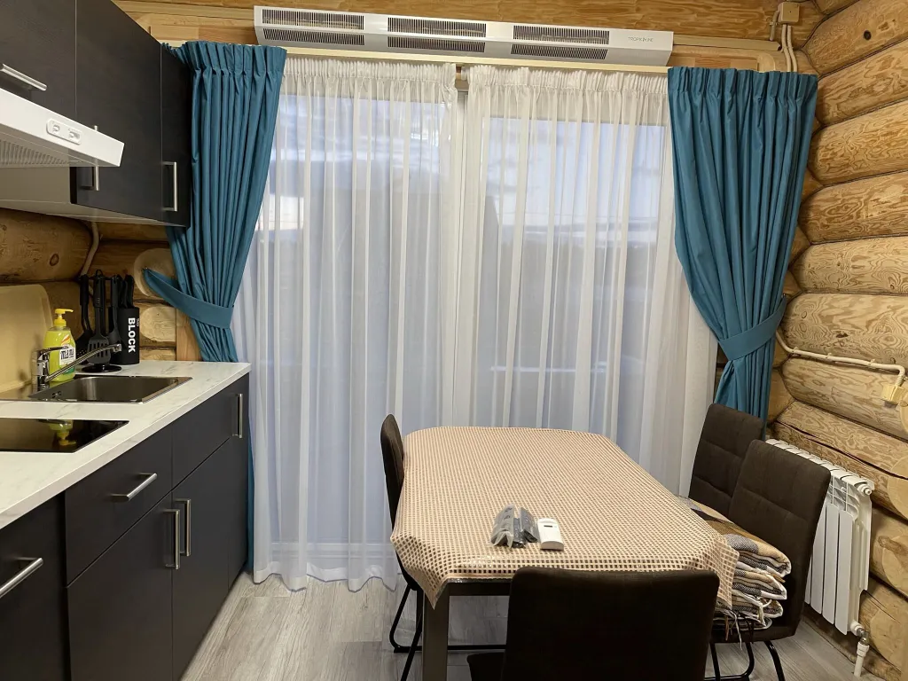 Деревянный новый дом в Подмосковье с сауной внутри