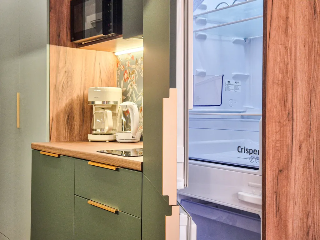 Студия с видом на реку