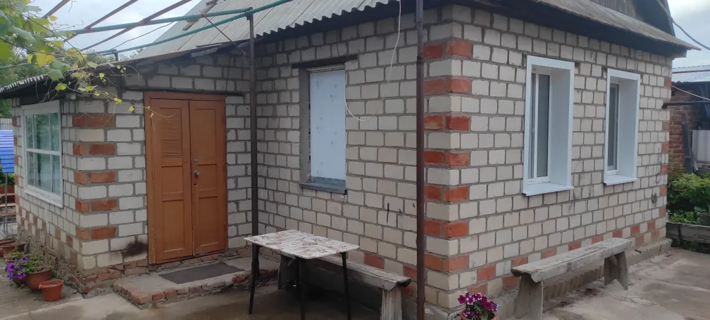 Коттедж Маленький дом, простенький ремонт, не далеко он озер — аренда посуточно в Соль-Илецк