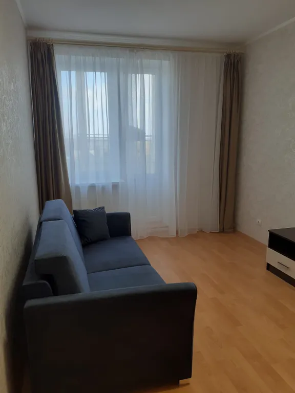 Светлая чистая квартира в тихом районе — аренда посуточно в Калининград